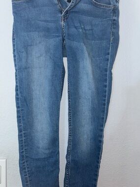 Divided Women’s Skinny Jeans in Faded Blue